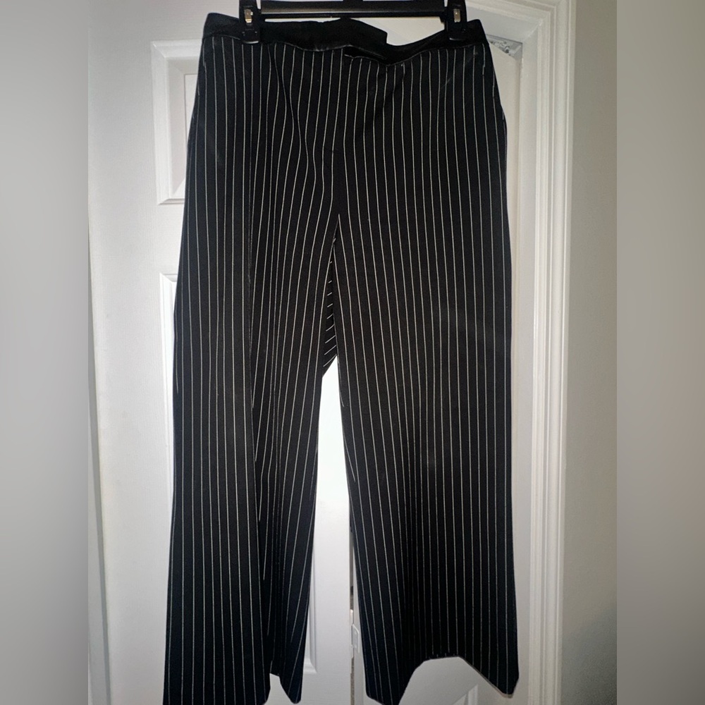 DKNY Black and White Striped Women’s Pants